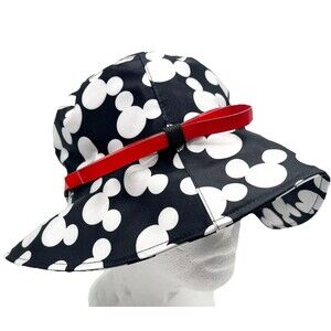 Disney Parks Bucket Hat Mickey Mouse Womens OS Packable Travel Black White *READ